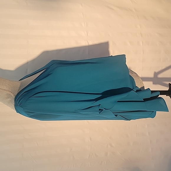 INC International Concepts Teal Blue V-Neck Blouse with Ruffled Sleeves, Size: S - Picture 8 of 10